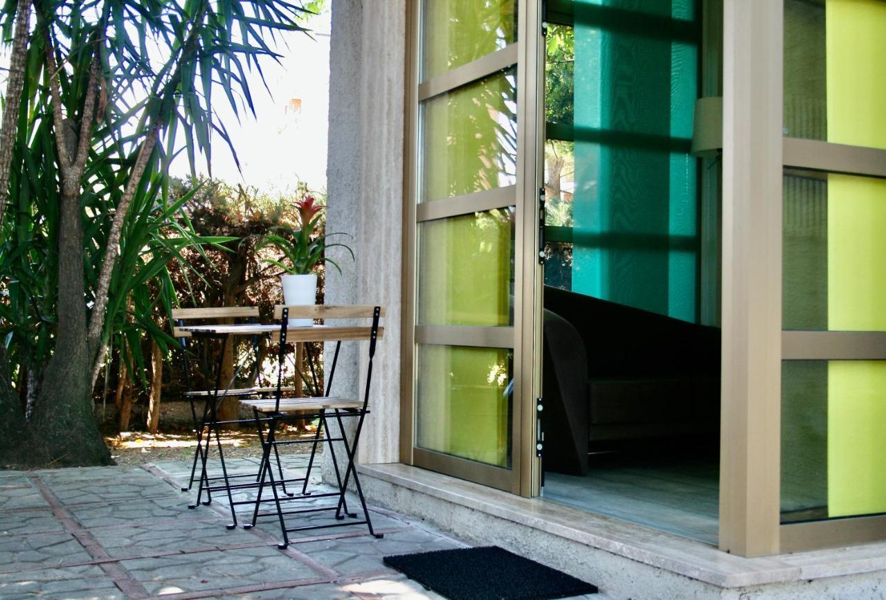 Buenretirope - Confortevoli Appartamentini Con Giardino Pescara Dış mekan fotoğraf